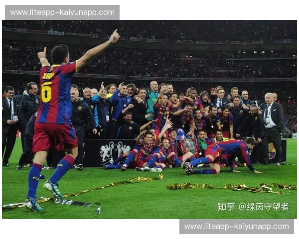 绿茵巅峰的百年回响：当“10”号荣光再次点燃皇马与巴萨的宿命对决